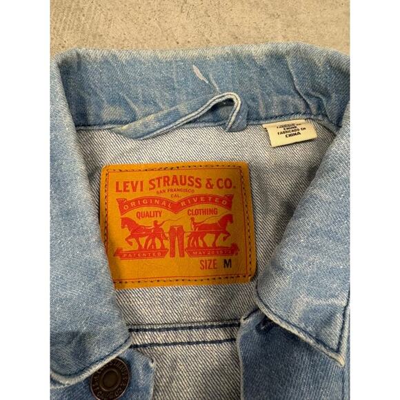 Levi’s 72334 Light Wash Denim Trucker Jacket M - Picture 2 of 8